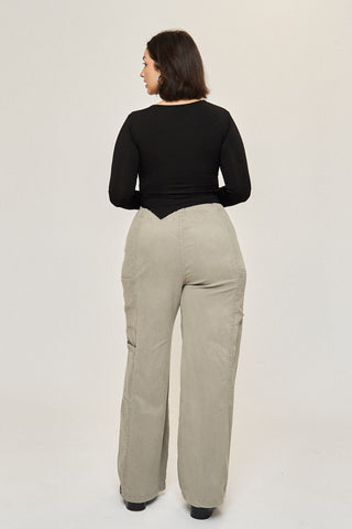 Tara Cotton Tencel Cargo Pant in Soft Olive