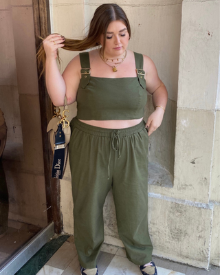 "Leah" Stretch-Linen Pant in Olive