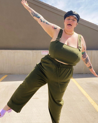 "Leah" Stretch-Linen Pant in Olive