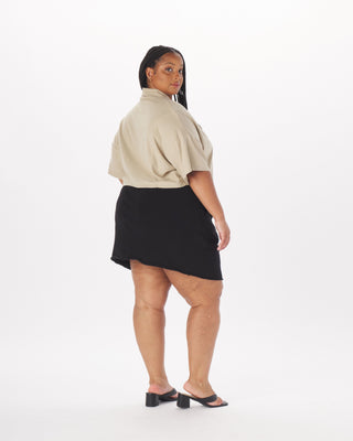 "Bobbie" Stretch-Linen Camp Shirt in Taupe